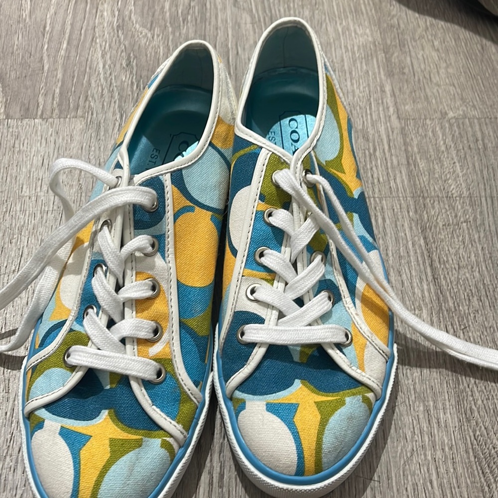 Coach sneakers barely worn